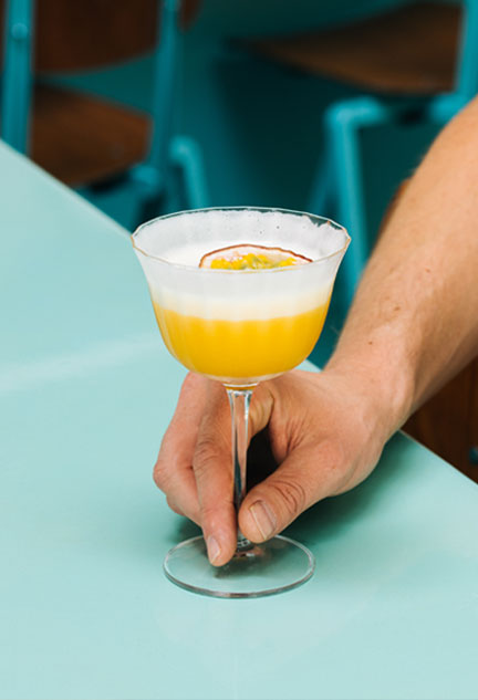 Yuzu-Pornstar-Martini-Premix-Cocktail-01